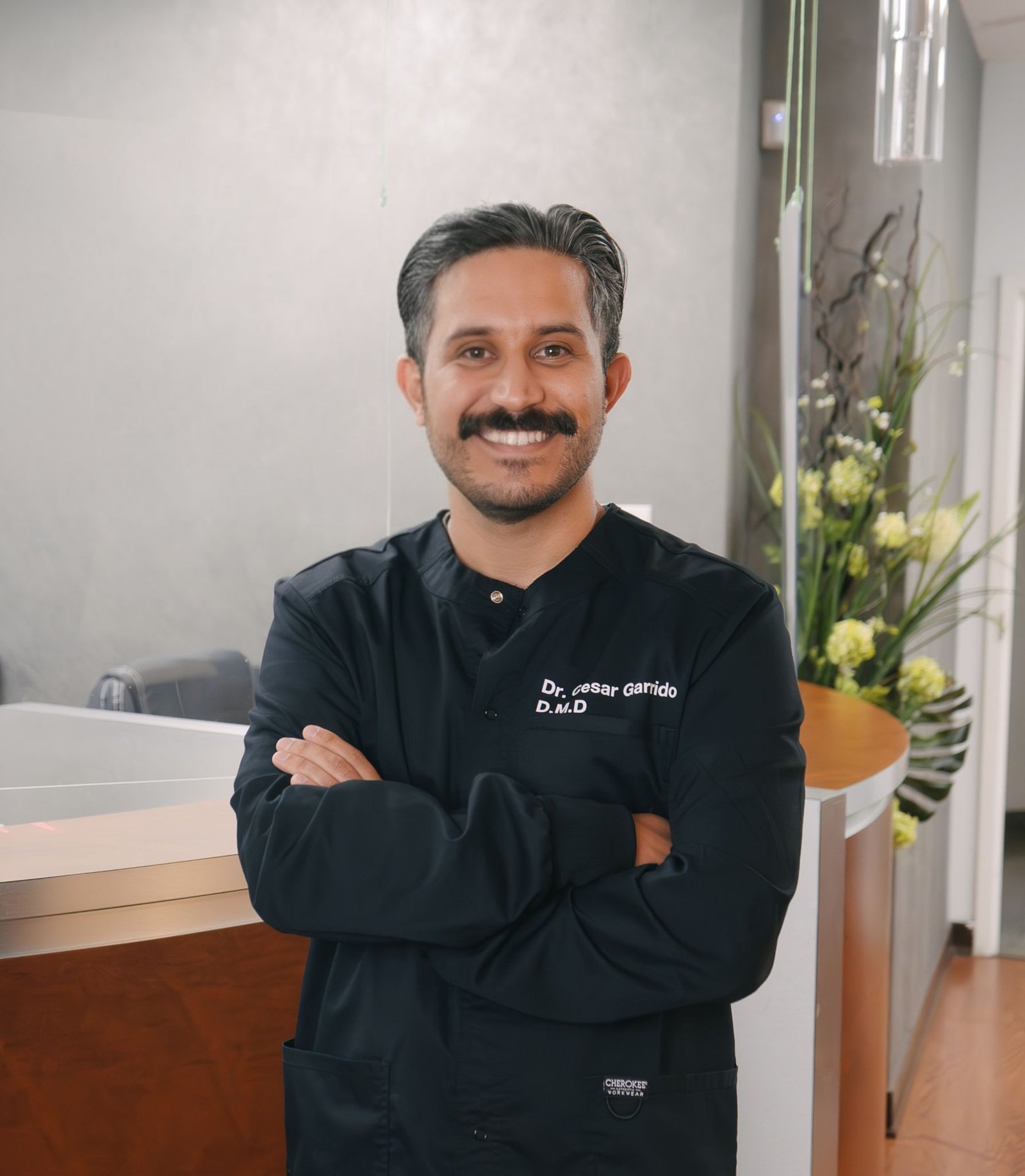 Dr César Garrido